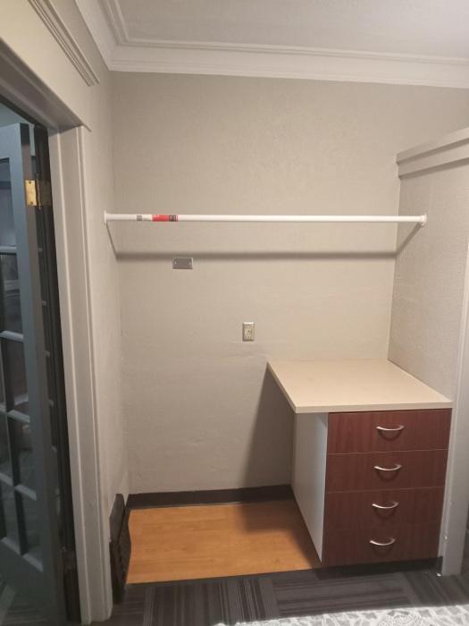 E. Michigan Walk Up Furnished 2 Bedroom Apt Lansing Bagian luar foto